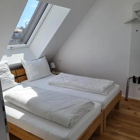 Skysuite Holiday Home Vienna Exterior photo