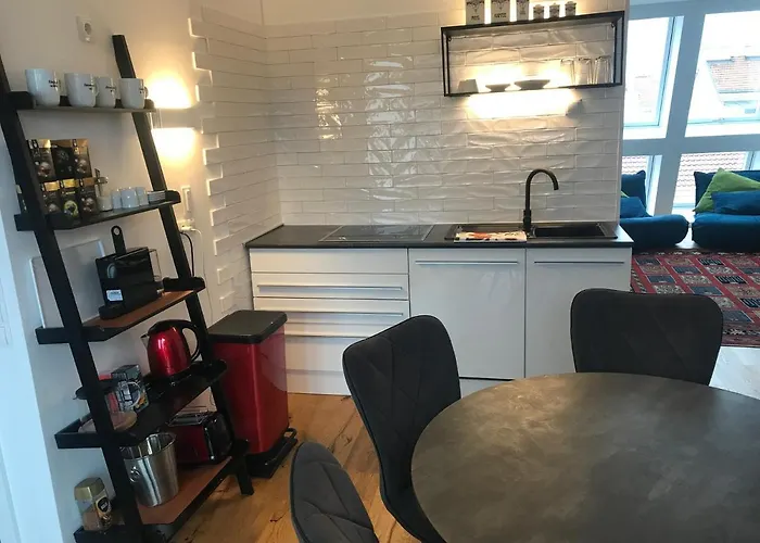 Skysuite Holiday Home